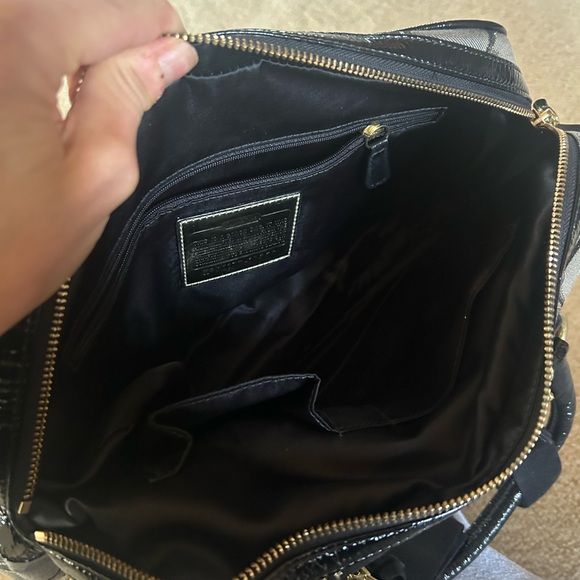 Coach Black and Gray Signature Satchel - Picture 3 of 4